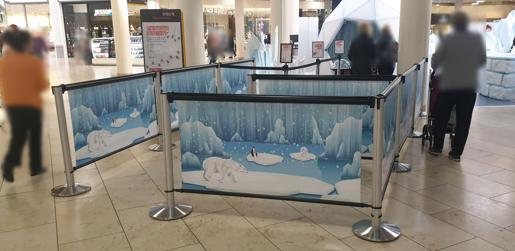 Queue Line Advertising Retractable Vinyl